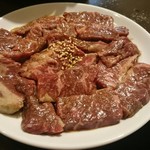 炭火焼肉 耀 - 