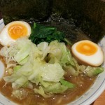 ラーメン 一平家 - 人の顔のように見えません?