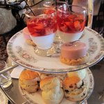 ザ ロビーラウンジ - クラシックティーセット（上段）