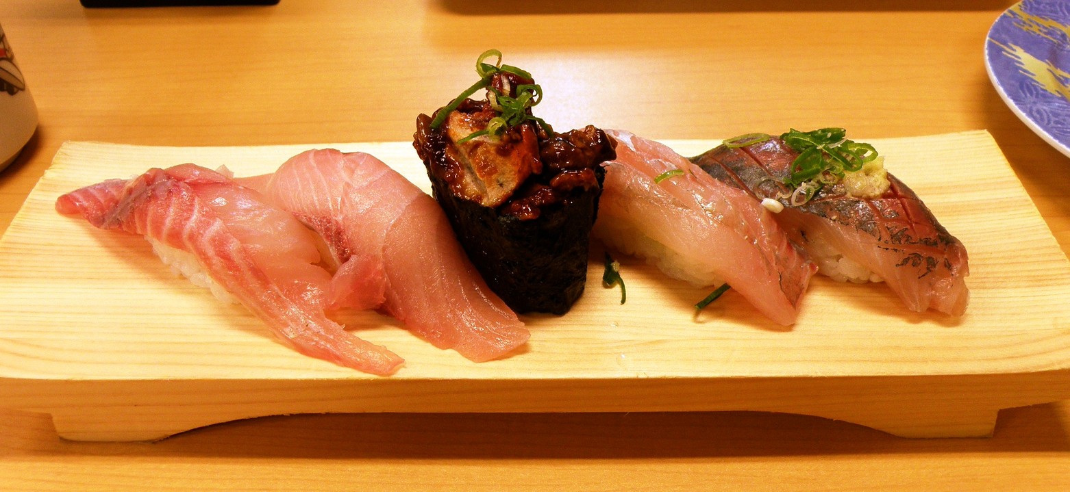 沼津魚がし鮨 流れ鮨 富士宮店 name=