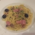 チキンプレイス ロティサリーズ - 