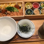 京都石塀小路豆ちゃ - せいろでたくさん食べられる限定ランチ