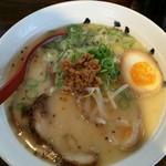 山神山人 - とんこつラーメン煮玉子盛り