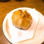 大衆酒場 ゑびす - にんにく丸揚げ 380円