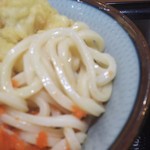 さぬきぶっかけうどん　めんた - 鶏天ぶっかけうどん 麺の状態(2017.09.16)