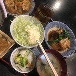 世界一のカキフライと肴 わぶ - ぺろりといけます