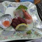 米澤屋 - 馬刺し等