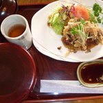 Niji - 和風きのこハンバーグ定食