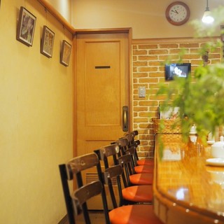 コーヒーショップラルゴ_2