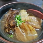 そば処 こどら - こどらセットのそば　嬉しいソーキと三枚肉