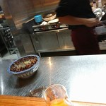 明道町中国菜 一星 - 唐辛子満載の鍋に