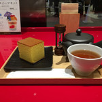 イッピン カフェ - おやつカステラ、極上ほうじ茶 2016/08/03