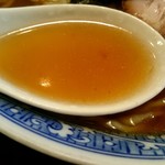 さぶろう - う～ん♪煮干しが効いてますねぇ。ほのかに甘味も感じますね。