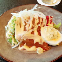 上野洋食遠山 - 生ハムサラダ ウッフマヨ