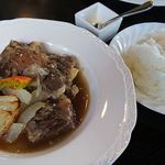 ステーキ・洋食のTANTO屋 - やわらか牛テール（骨付き）のあっさり煮込み　2017.9