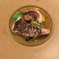 キハチ 名古屋JRセントラルタワーズ店 - スルメイカと野菜のガーリックソテー　2017/09/18
