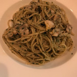 シシリア - あさり入りバジリコ