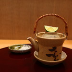 赤坂 詠月 - 松茸と鱧の土瓶蒸し