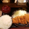 とんかつ 肉料理 麻釉