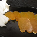 魚心 - 手作りカラスミ 900円、大根添えで