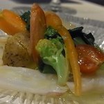 Ironna Oniku To Oumiyasaibaru Torasuparente - たこのカルパッチョと大津有機野菜の盛り合わせ