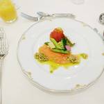 ベイサイド迎賓館 - サーモンと蟹