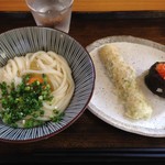 手打ちうどん 麺工棒 - ●ひや玉うどんセット　 ひや玉うどん、磯部揚げ、おにぎり　 710円～770円 → 500円　ランパスvol.9提示