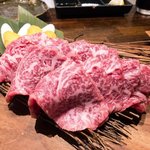 黒毛和牛・溶岩鉄板焼肉・モダン個室 丑処 - 