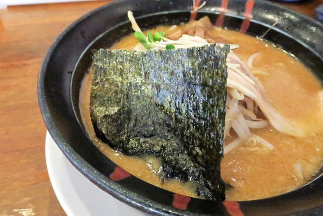 味噌ラーメン』by GSX-R750 : ラーメン 雷豚 ふじみ野店