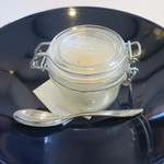 プレゼンテ スギ - 瓶の中の煙