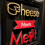 Cheese Meets Meat - 