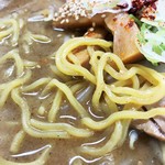 コクミンショクドウ - とても太い麺