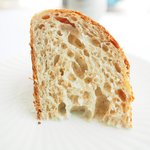 アジュール フォーティーファイブ - ランチコース 11178円 のパン