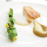 アジュール フォーティーファイブ - ランチコース 11178円 の甘鯛のポワレ "焼き"「万願寺甘とう」