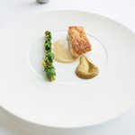 アジュール フォーティーファイブ - ランチコース 11178円 の甘鯛のポワレ "焼き"「万願寺甘とう」