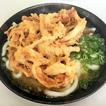 本陣うどん - 肉ごぼう天うどん(530円)