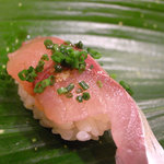 吉冨寿し - 鯵（玄海）