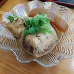 みなと市場 小松鮪専門店 - 「まぐろの煮付け」