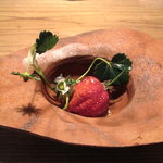 光安 - 久御山産イチゴ