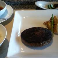 ホテルオークラレストラン名古屋 鉄板焼 さざんか - ハンバーグランチ