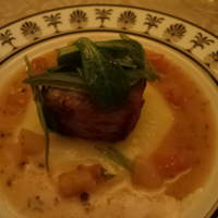 クイーン・アリス 横浜店 - メインデッシュ肉料理