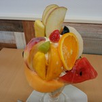 洋菓子ＪＵＮ - 「フルーツパフェ」