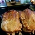 Shiraki - 薫製直後のモモ肉