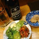 いっさ - ブロッコリーキムチ[200円]／いぶりがっこ[サービス]