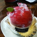 「白桃のケーキ」