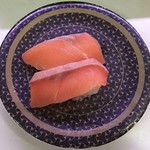 Hamazushi - 北海道産秋鮭108円(平日は97円)