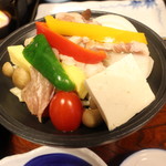 弥次兵衛 - いのしし肉の鍋。お吸い物は熊肉が入っていました☆