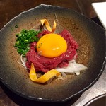 松竹梅 - 馬刺ユッケ