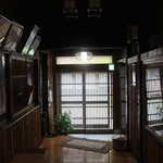 弥次兵衛 - 玄関