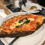 ラ フィーリア デル プレジデンテ - 包み焼きピッツアのリピエノ・クラシコ